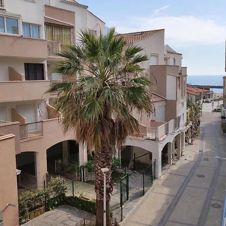A 40 M 2 Piscines 4 Pers Le Nid De Dothy