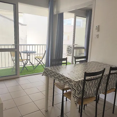 Lejlighed A 40 M 2 Piscines 4 Pers Le Nid De Dothy